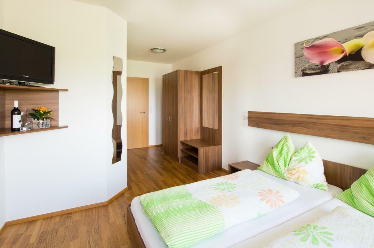 Schnatterhof Villa Lambrechten Dış mekan fotoğraf